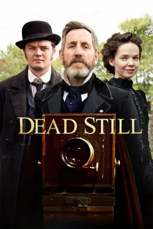 Всё ещё мертвы (Застывшие в смерти) (1 сезон: 1-6 серии из 6) / Dead Still / 2020 / 2 x ПМ, СТ / WEB-DL (1080p) [10.51 ГБ]